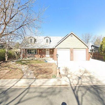 1633 Sumner St, Longmont, CO 80501