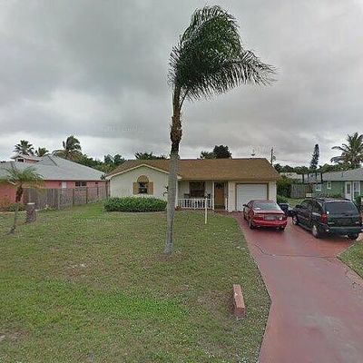 1685 Ne Darlich Ave, Jensen Beach, FL 34957