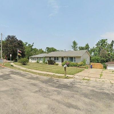 2118 Belmont Pkwy Nw, Cedar Rapids, IA 52405