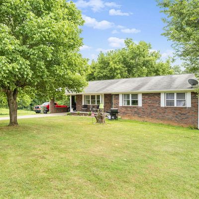 212 Summit Rd, Madisonville, TN 37354