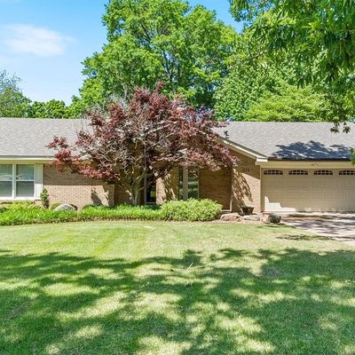 212 Western Hills Dr, Siloam Springs, AR 72761