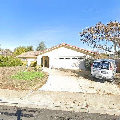 2197 Creekside Dr, Solvang, CA 93463