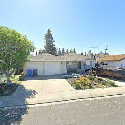 234 W Crockett St, Manteca, CA 95337