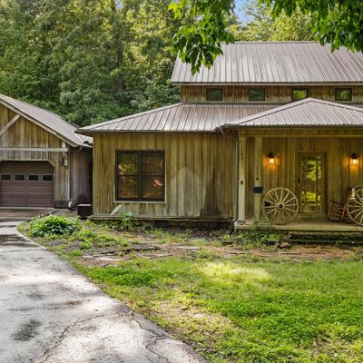 20 Spring Cove Rd, Florence, AL 35633