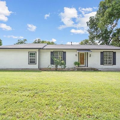 203 N Anderson St, Rising Star, TX 76471