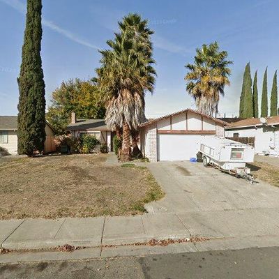 2041 Davis Dr, Fairfield, CA 94533