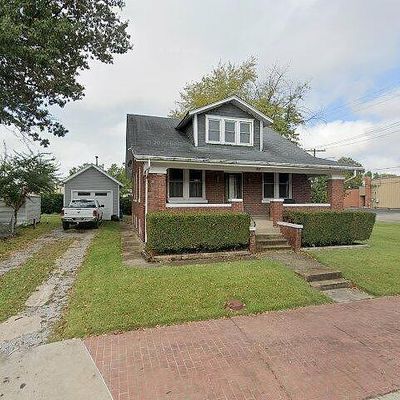 205 N Charles St, Belleville, IL 62220