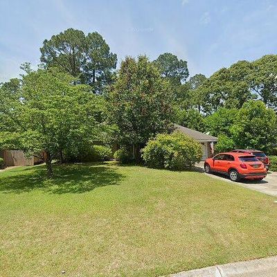 205 Meadow Run Dr, Warner Robins, GA 31088