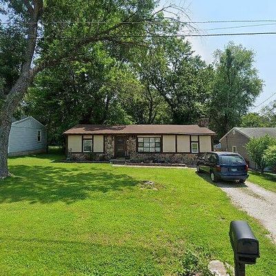 208 Cascade Dr, Belleville, IL 62223