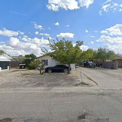 208 S Ironwood Ln, Willcox, AZ 85643