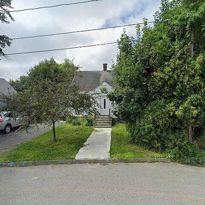 21 Chatham Village Rd, Worcester, MA 01606