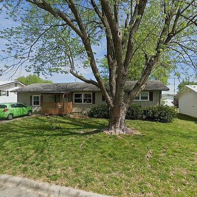 2723 W Turner St, Springfield, MO 65803