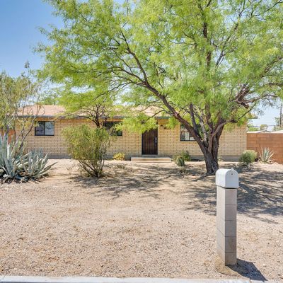 2940 E Helen St, Tucson, AZ 85716