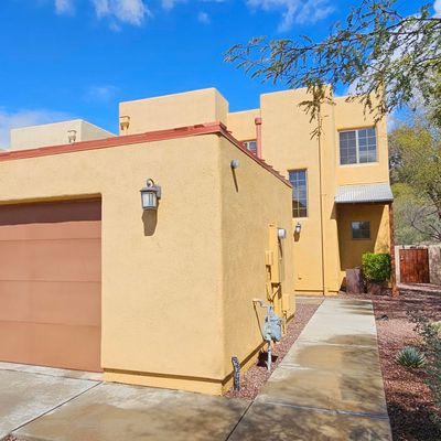 2943 Canyon Bend Street, Tucson, AZ 85716