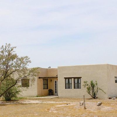 2955 E Sulphur Springs Rd, Willcox, AZ 85643