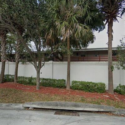 2980 Nw 43 Rd Ter #102, Lauderdale Lakes, FL 33313