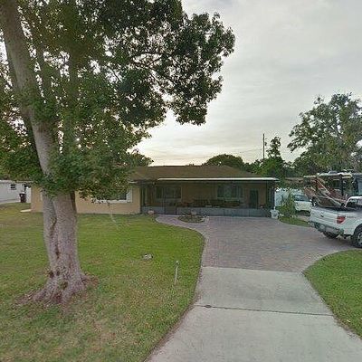 300 Carolina Ave, Saint Cloud, FL 34769