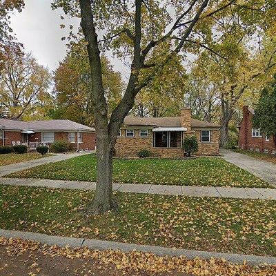 24240 Gardner St, Oak Park, MI 48237