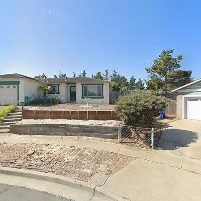 326 Parson Cir, Marina, CA 93933