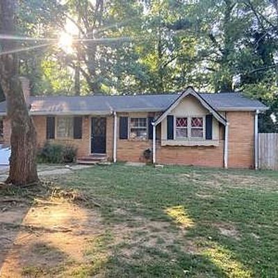 3335 Spring Dr, Atlanta, GA 30360