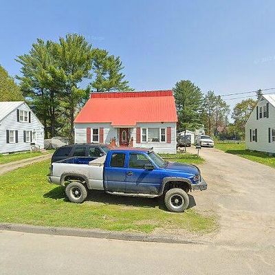 35 Oakland St, Waterville, ME 04901