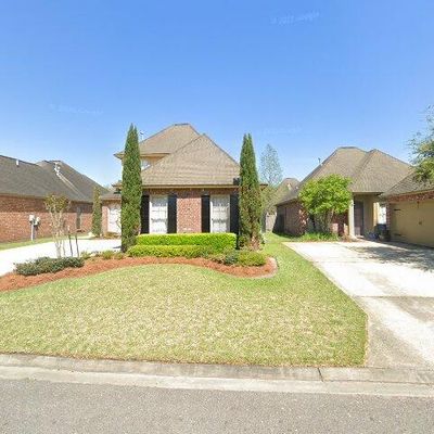 36292 E Pine Grove Ct, Prairieville, LA 70769