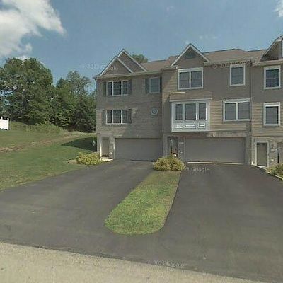 3015 Ironwood Cir, Jeannette, PA 15644