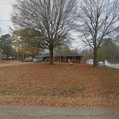 304 Peachtree St, Paris, TN 38242