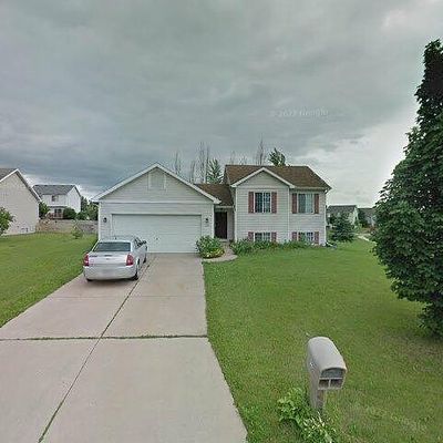 305 Spoke Cir, Sun Prairie, WI 53590