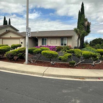 3060 G St, Antioch, CA 94509