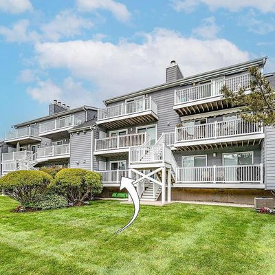 308 Limpet Dr, Ocean City, NJ 08226