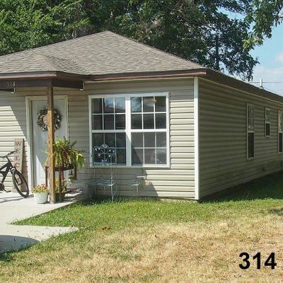 314 Sw 3 Rd St, Walnut Ridge, AR 72476