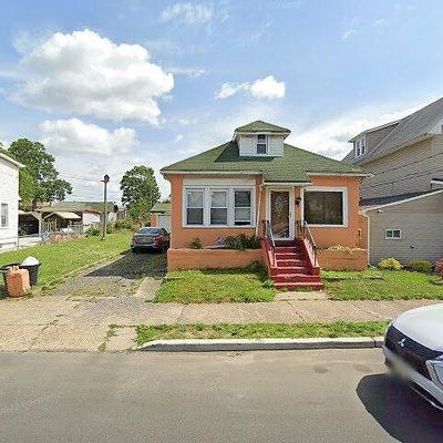 318 Hillside Ave, Camden, NJ 08105