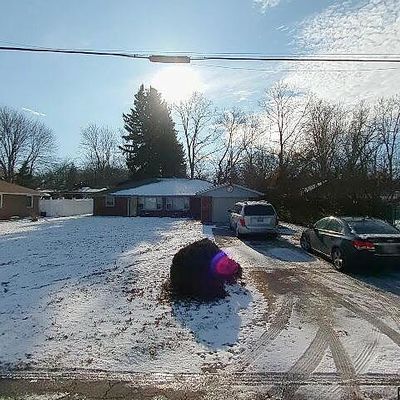 41537 Northwood St, Elyria, OH 44035