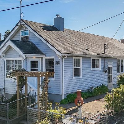 416 S Downing St, Seaside, OR 97138