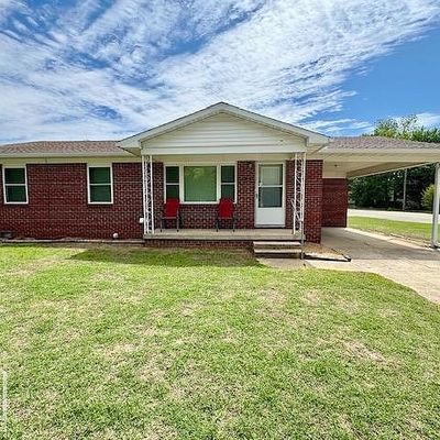 416 W 4 Th St, Corning, AR 72422