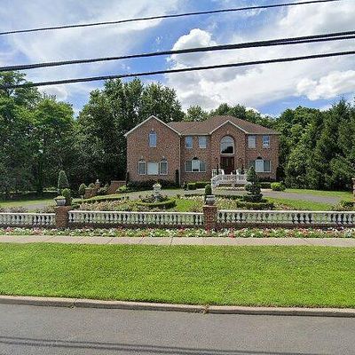 425 Iron Bridge Rd, Freehold, NJ 07728