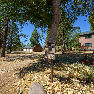 42675 Pinecone Ln, Auberry, CA 93602