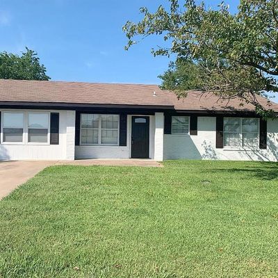 390 Vz County Road 3901, Wills Point, TX 75169