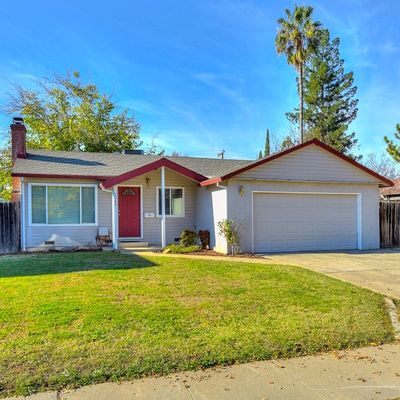 5043 Kahn St, Carmichael, CA 95608