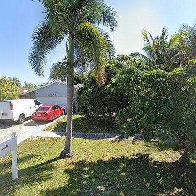 5084 Sandusky Ave, Lake Worth, FL 33463