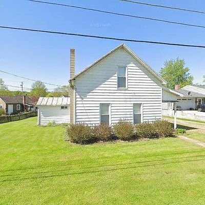 51 Mount Vernon Ave, Fredericktown, OH 43019