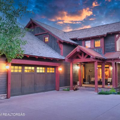 52 Moulton Ln, Victor, ID 83455