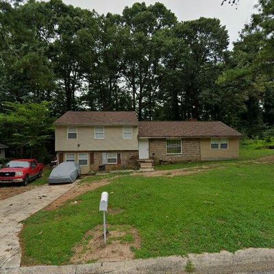 526 Village Ln, Jonesboro, GA 30236