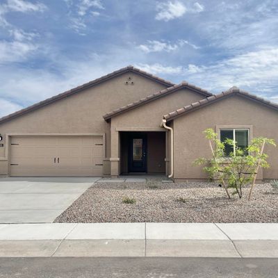 555 W Crowned Dove Trl, Casa Grande, AZ 85122