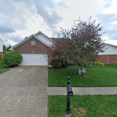 4727 Wooded Oak Cir, Louisville, KY 40245