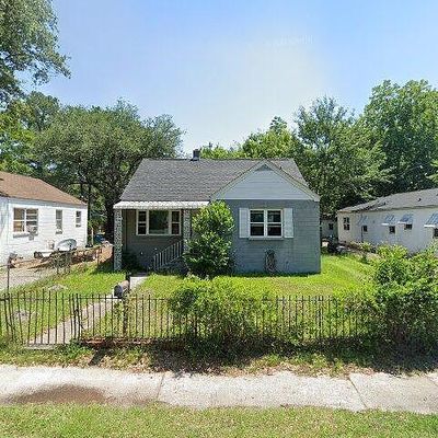 4744 Spruce St, North Charleston, SC 29405