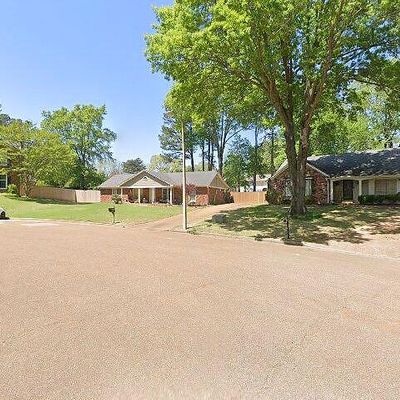 490 Rutledge Cv, Collierville, TN 38017