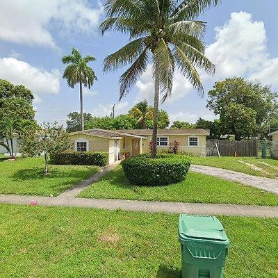 4921 Nw 11 Th Pl, Lauderhill, FL 33313