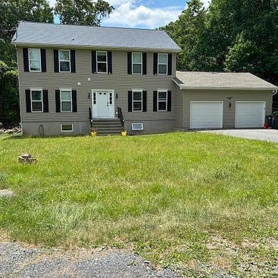 628 Buckle Boot Rd, Henryville, PA 18332